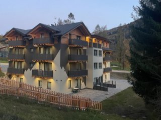 Apartmánový dům Piz Aot Apartmánový dům Piz Aot