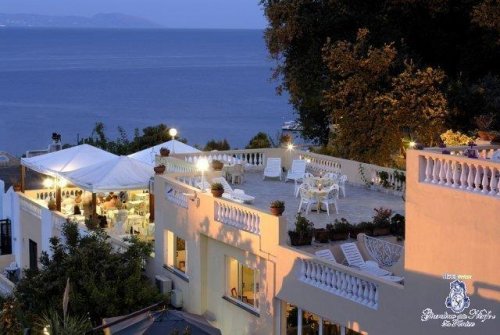 Giardino Delle Ninfe A La Fenice