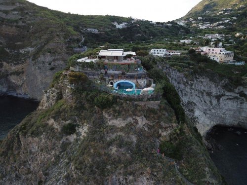 Punta Chiarito Resort