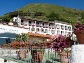 Parco Residence La Rosa Parco Residence La Rosa