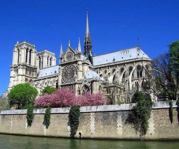 DISNEYLAND a Paříž o velikonocích