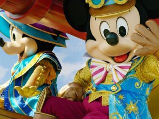 DISNEYLAND a Paříž o velikonocích DISNEYLAND a Paříž o velikonocích