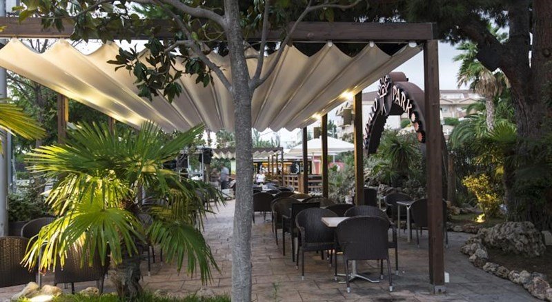 Santa Susanna - Hotel Indalo Park