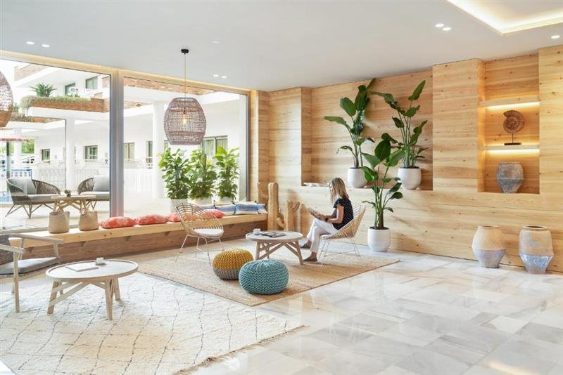 Santa Susanna - Hotel Indalo Park