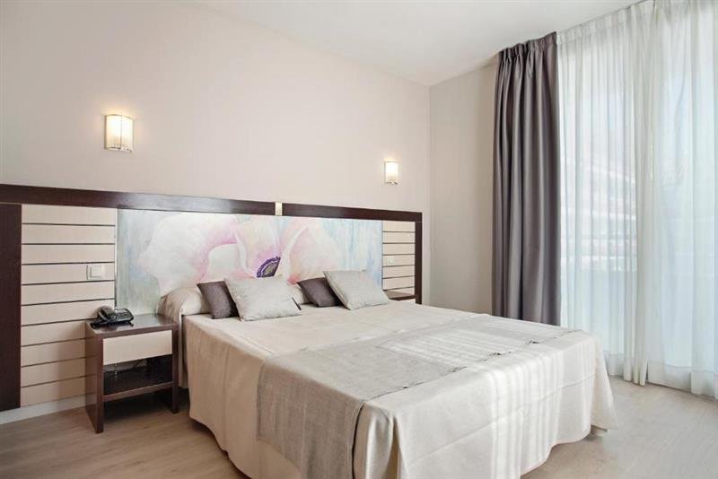 Santa Susanna - Hotel Indalo Park