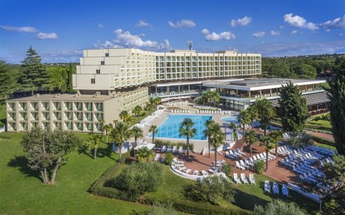 Materada Plava Laguna