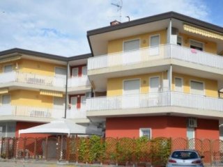 Appartamenti Piazzale Po Appartamenti Piazzale Po