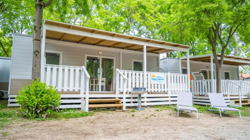 Mobilní domky kemp Torre Rinalda Beach