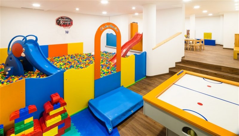 Hotel Almina Family & Spa