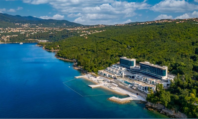 Hilton Rijeka Costabella Beach Resort & Spa