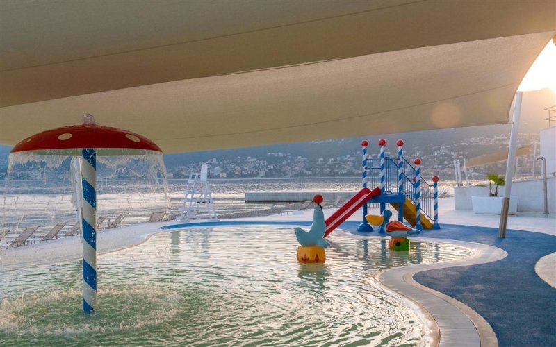 Hilton Rijeka Costabella Beach Resort & Spa