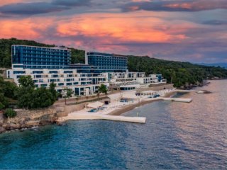 Hilton Rijeka Costabella Beach Resort & Spa Hilton Rijeka Costabella Beach Resort & Spa