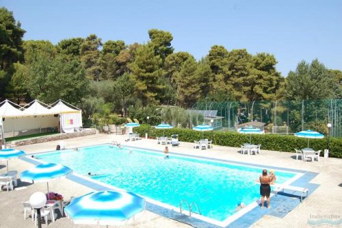 Camping Villaggio Internazionale (San Menaio)