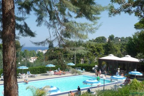 Camping Villaggio Internazionale (San Menaio)