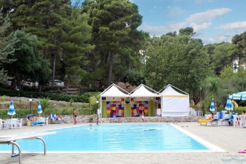 Camping Villaggio Internazionale (San Menaio)