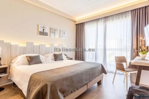 Nautilus Family Hotel