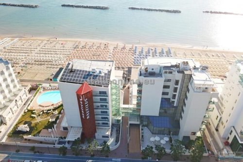 Nautilus Family Hotel