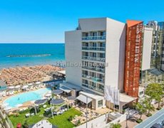 Nautilus Family Hotel