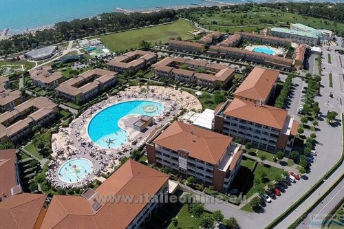 Pini Village Family Resort - Villaggio Ai Pini