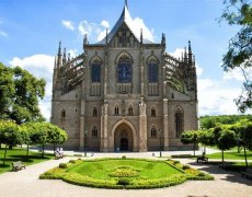 Kutná Hora, Kačina a Žleby