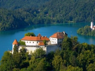 Krajem ledovcových jezer až k rozpálenému Jadranu