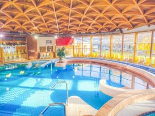 Májový víkend v maďarských termálech Májový víkend v maďarských termálech