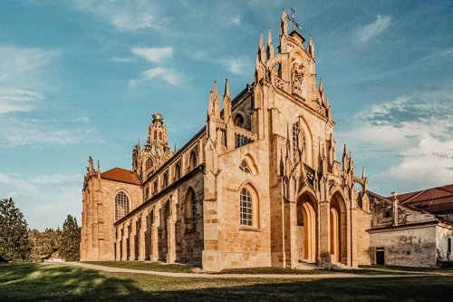 DVĚ ZEMĚ A JEDNO UMĚNÍ II.