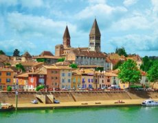 BURGUNDSKO: ZEMĚ KELTŮ, CISTERCIÁKŮ, CLUNYJSKÝCH KLÁŠTERŮ, DVORSKÉHO UMĚNÍ PODZIMU STŘEDOVĚKU A VYNIKAJÍCÍHO VÍNA