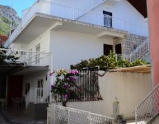 penziony Podaca - bus