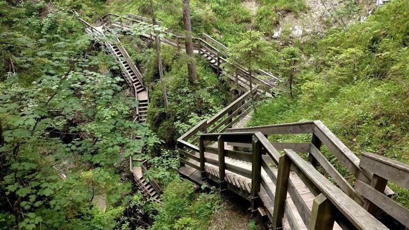 Soutěsky a jeskyně Salcburska