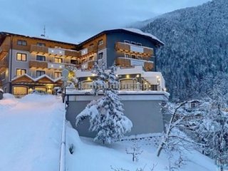 Hotel Ariston SKI