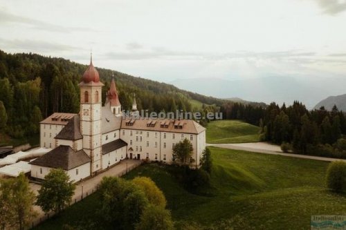 Hotel Corno Bianco SKI