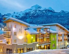Hotel Sassdei Suite SKI