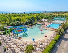 La Risacca Family Collection