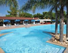 Villaggio Camping Le Diomedee
