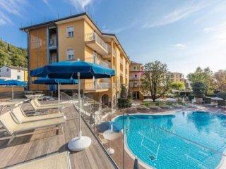 Hotel Bisesti Hotel Bisesti