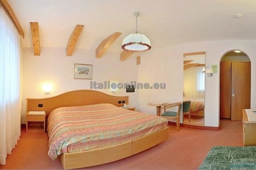 Hotel Dolomities Inn SKI