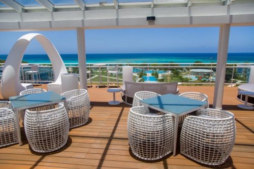 GRAN MUTHU ALMIRANTE BEACH 5