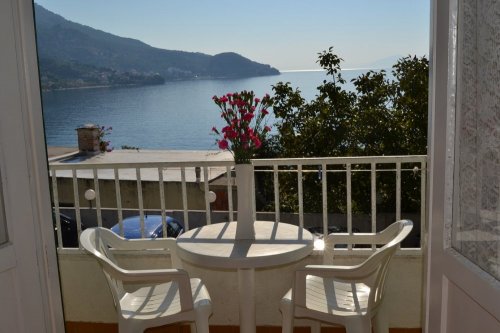 vila Zoran - autobusová doprava