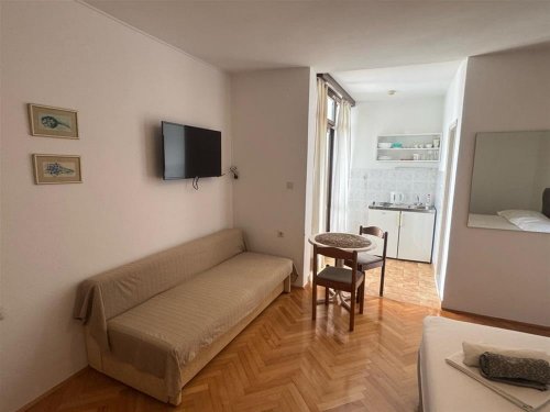 Vila Paško - Podgora - autobusem