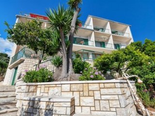 Vila Paško - Podgora - vlastní dopravou Vila Paško - Podgora - vlastní dopravou