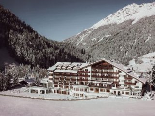 Hotel Weisseespitze