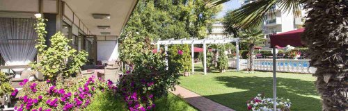 Hotel Apollo s bazénem Viserbella