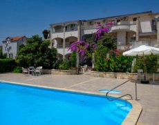 Apartmány Jeric s bazénem