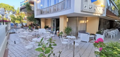 Hotel Cosmos s bazénem Rimini Rivazzurra