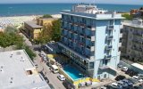 Katalog zájezdů, Hotel Armstrong Rimini Rivazzurra