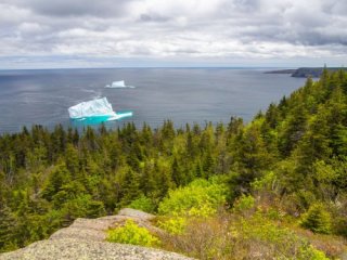 PLAVBA Z BOSTONU PŘES NEWFOUNDLAND DO KANADY