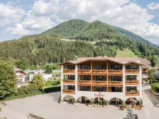 Wirtshaushotel Alpenrose  - San Lorenzo di Sebato