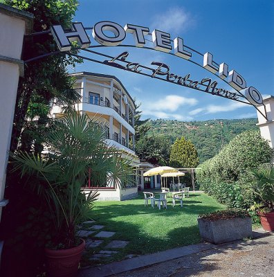 Hotel Lido La Perla Nera