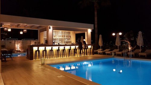 Airis Boutique (adults Only 16+)